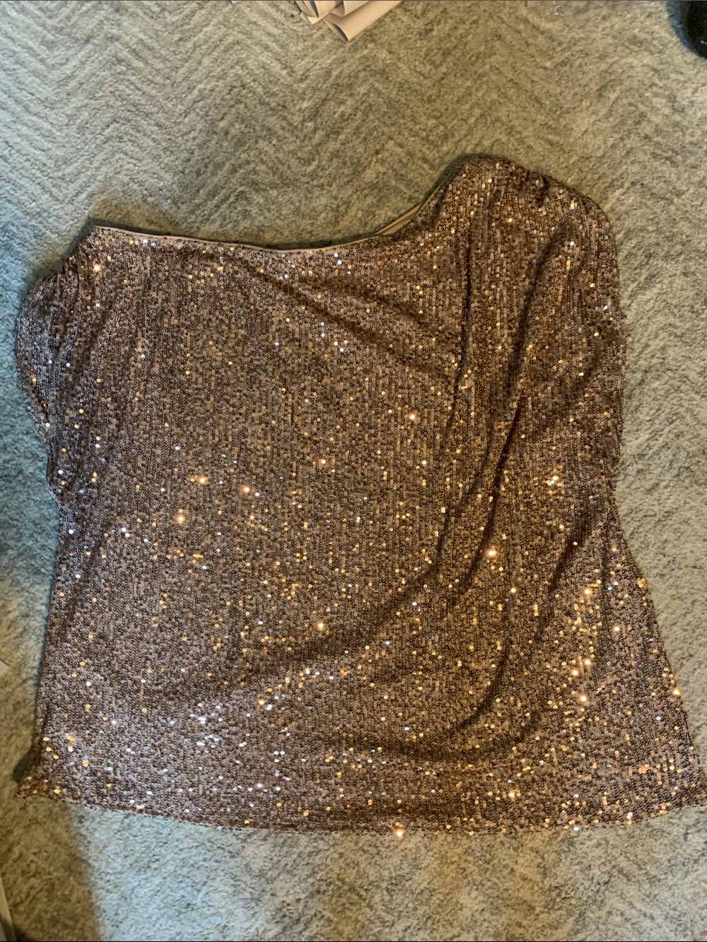 torrid Gold Sequin One-Shoulder Top - Picture 3 of 3